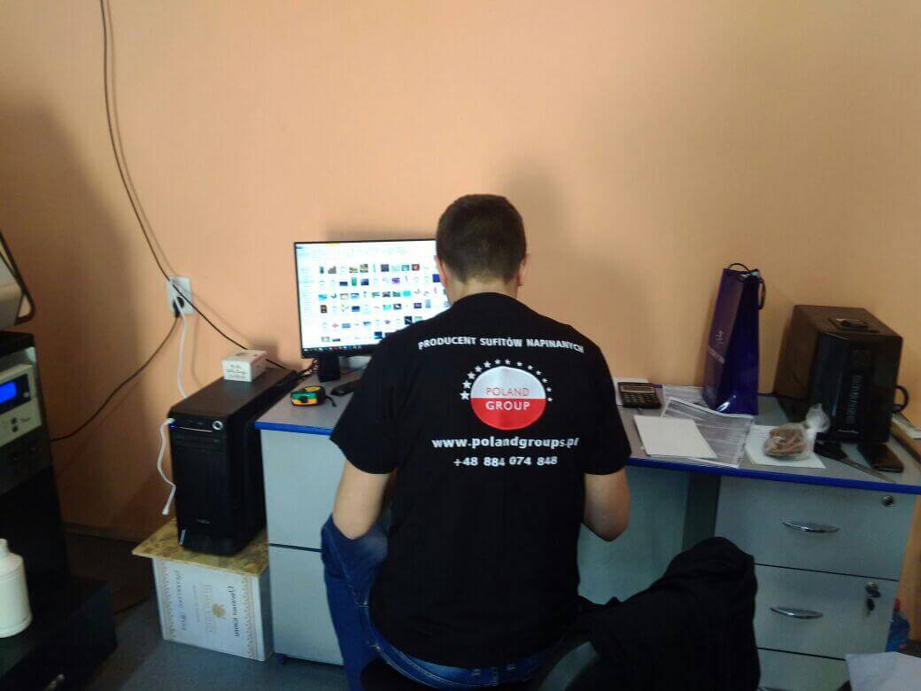 Produkcja sufitów napinanych z nadrukiem